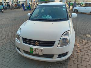 Suzuki Swift DLX 1.3 2013 for Sale in Lahore