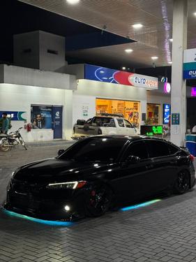 ہونڈا سوک - 2024