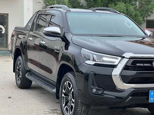 Toyota Hilux Revo V Automatic 2.8 2021 for Sale in Islamabad