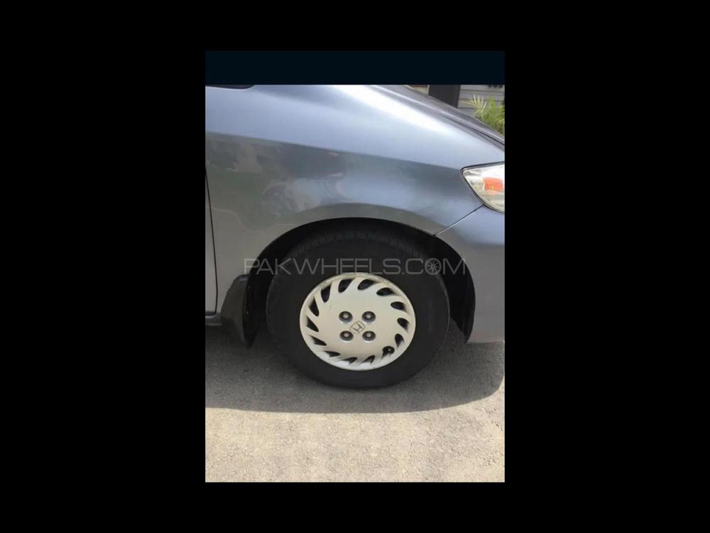 Honda City 2004 for Sale in Lahore Image-1