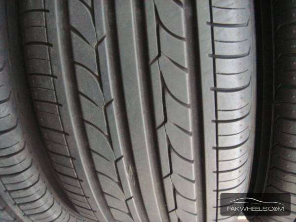 4 tyres 205/55/R/16 Yokohama Earth1 japani Tyres For Sale Image-1
