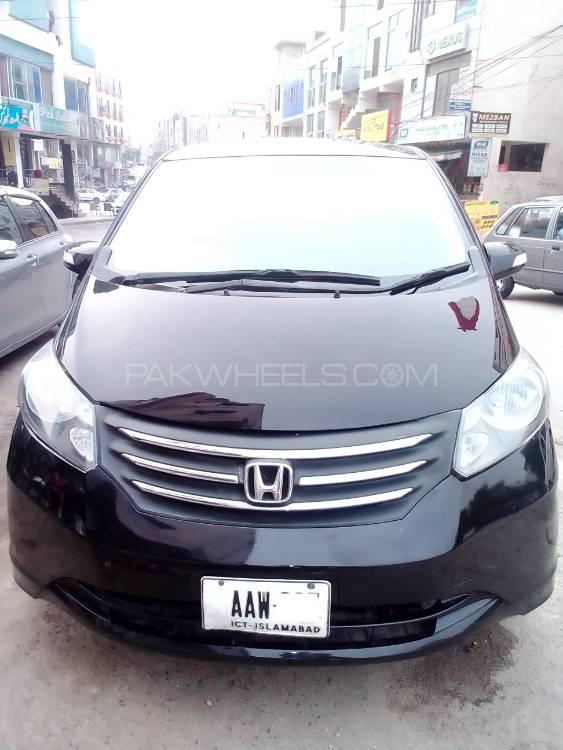 Honda Freed 2012 for Sale in Islamabad Image-1