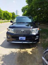 Toyota Land Cruiser AX G Selection 2011 for Sale in Islamabad