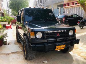 Mitsubishi Pajero Super Exceed 3.0 1984 for Sale in Karachi