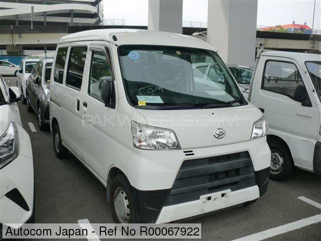 Daihatsu hijet 2018