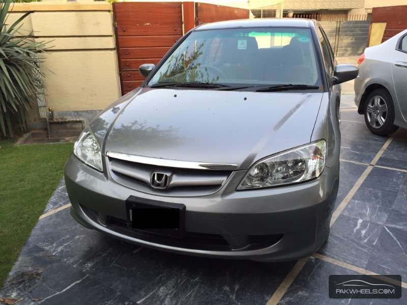 Honda Civic 2004 for Sale in Lahore Image-1