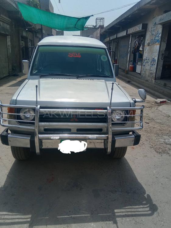 Mitsubishi Pajero 1986 for Sale in Sheikhupura Image-1