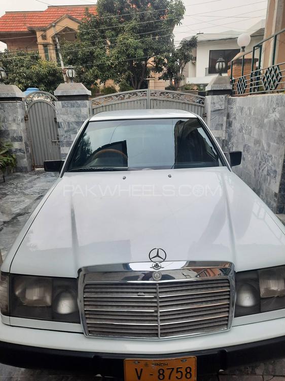 Mercedes Benz E Class 1992 for Sale in Rawalpindi Image-1
