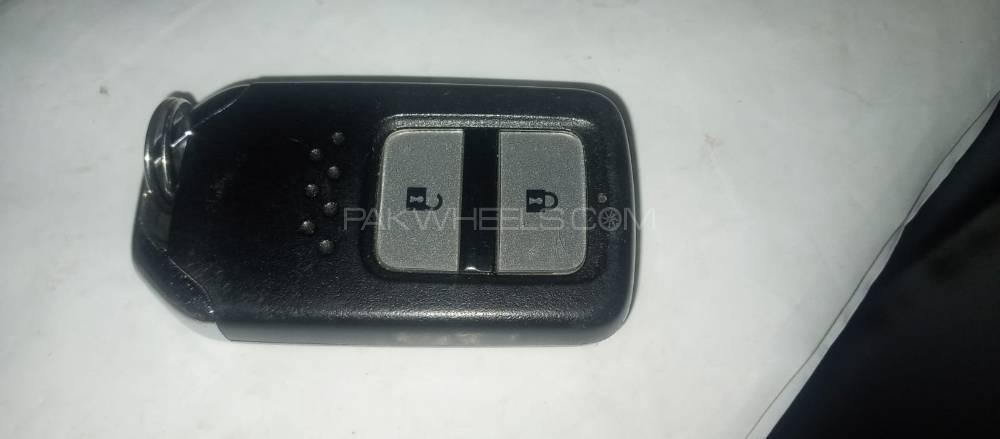 Buy Remote of Honda Vezel in Lahore | PakWheels