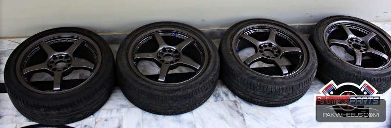 rays original 17inch rims For Sale Image-1
