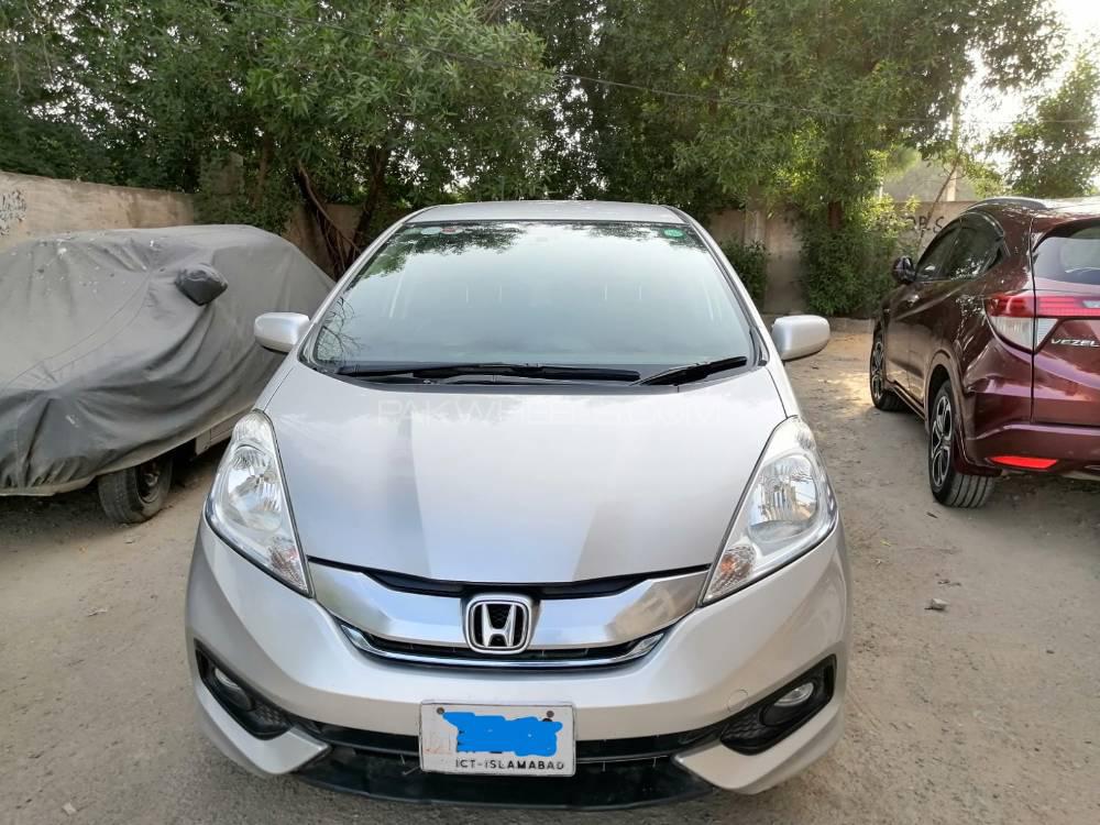 Honda Fit 2014 for Sale in Karachi Image-1