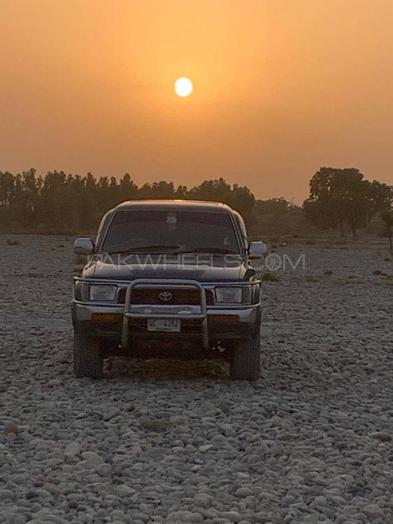 Toyota Surf 1992 for Sale in Swabi Image-1