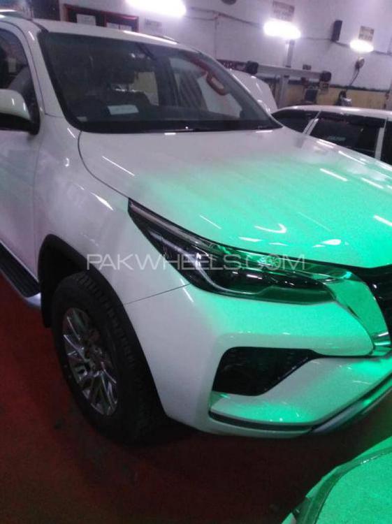 Toyota Fortuner 27 V 2022 For Sale In Lahore Pakwheels 9822