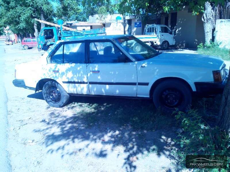 Toyota Corona 1983 for Sale in Islamabad Image-1