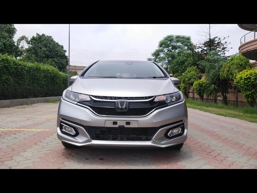Honda Fit 2018 for Sale in Lahore Image-1