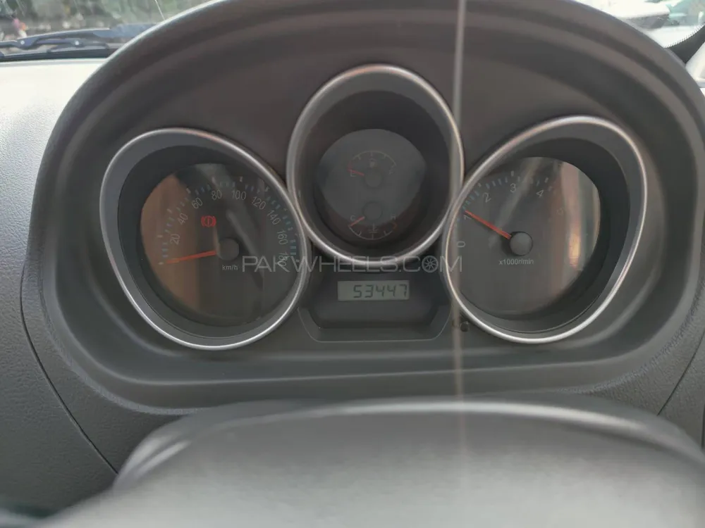FAW V2 2016 for Sale in Lahore FAW V2 2016 for Sale in Lahore Image-8