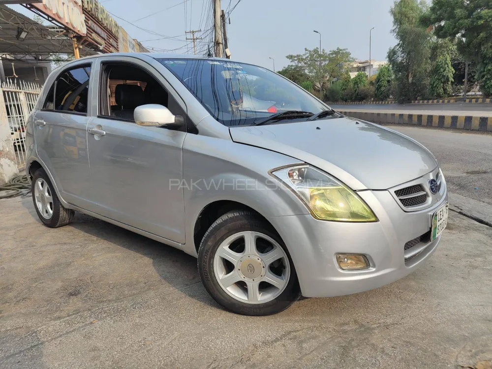 FAW V2 2016 for Sale in Lahore FAW V2 2016 for Sale in Lahore Image-3