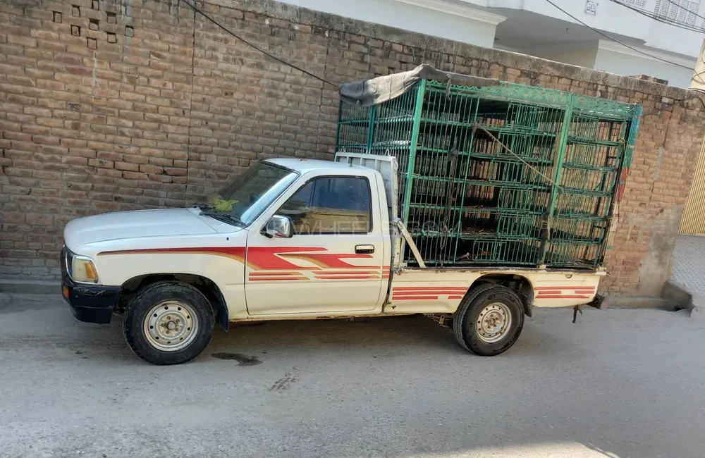 Toyota Pickup 1996 for Sale in Attock Image-1