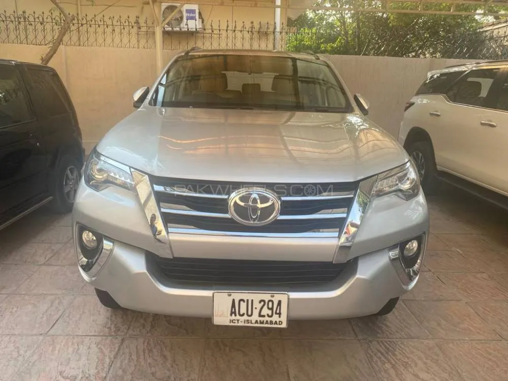 Toyota Fortuner 2017 for Sale in Islamabad Image-1