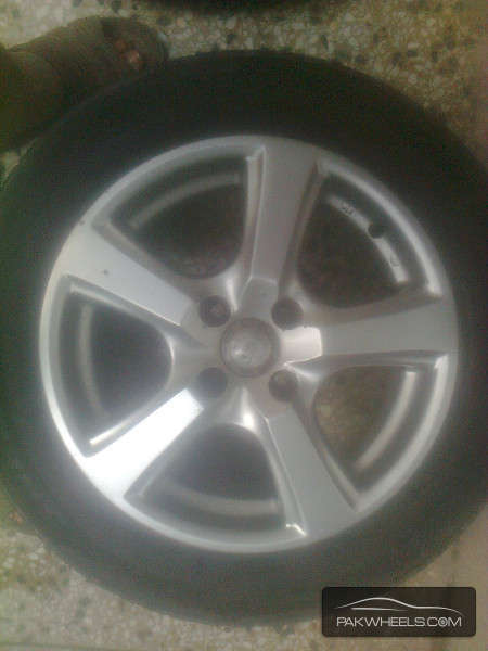 Alloy rims with Brigestone tyres,   185, - 65-R15, For Sale Image-1