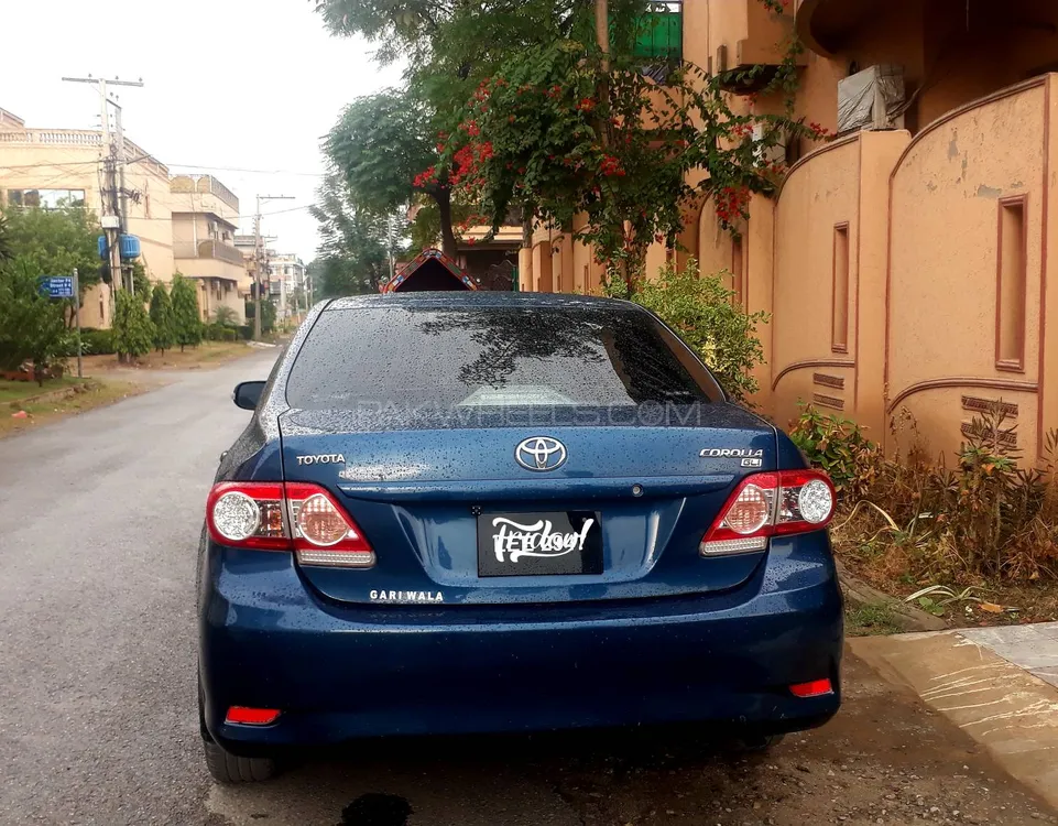 Toyota Corolla 2012 for Sale in Peshawar Image-1