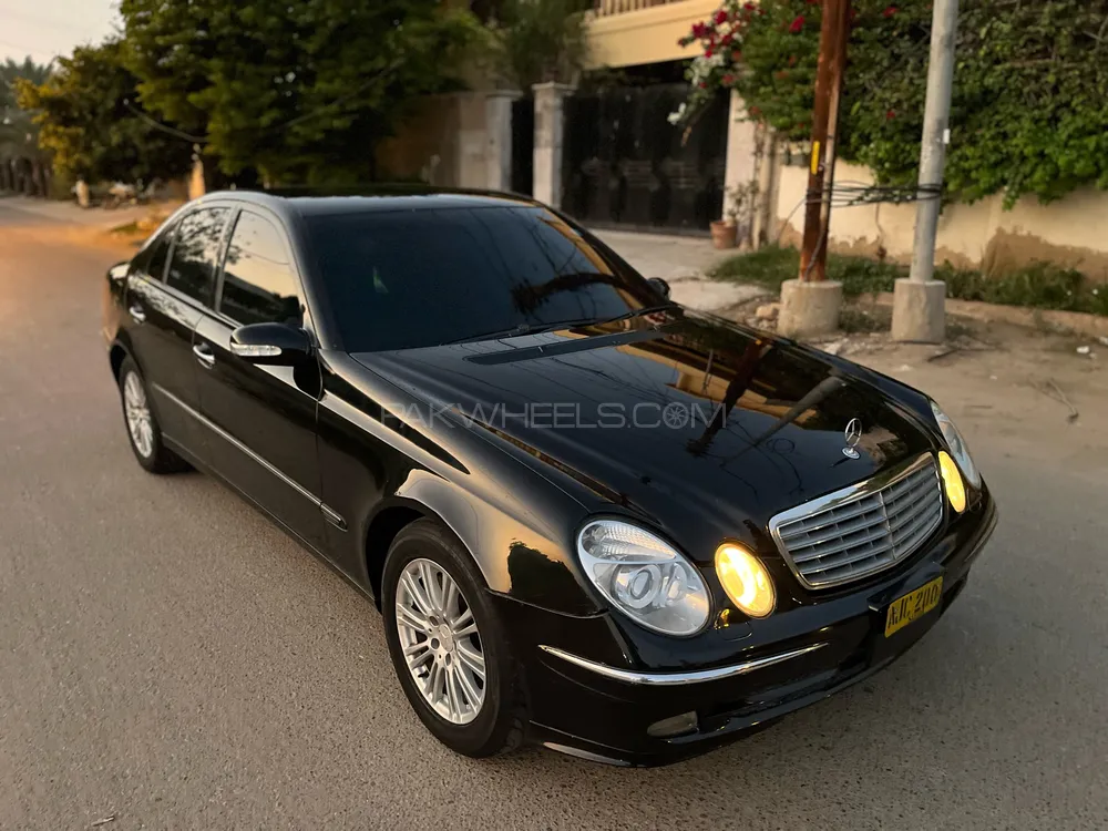 Mercedes Benz E Class E200 2004 for sale in Karachi | PakWheels