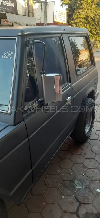 Mitsubishi Pajero 1986 for Sale in Lahore Image-1