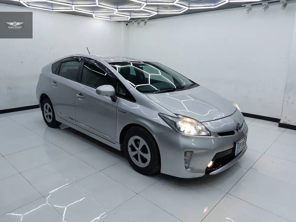 Toyota Prius 2015 for Sale in Rawalpindi Image-1