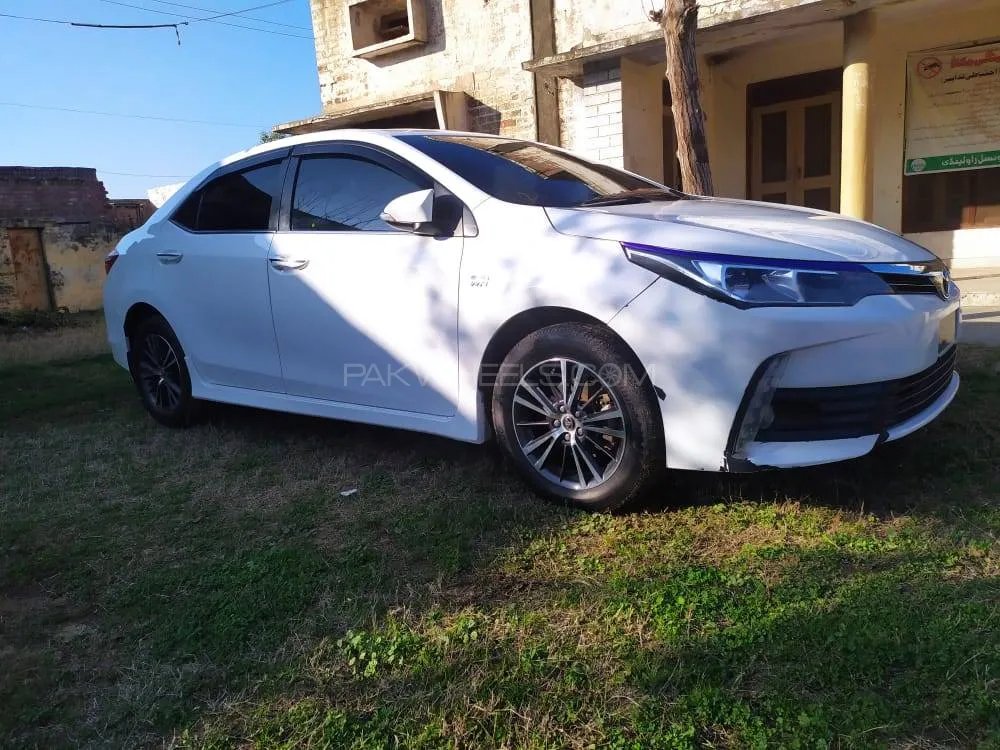 Toyota Corolla 2016 for Sale in Islamabad Image-1