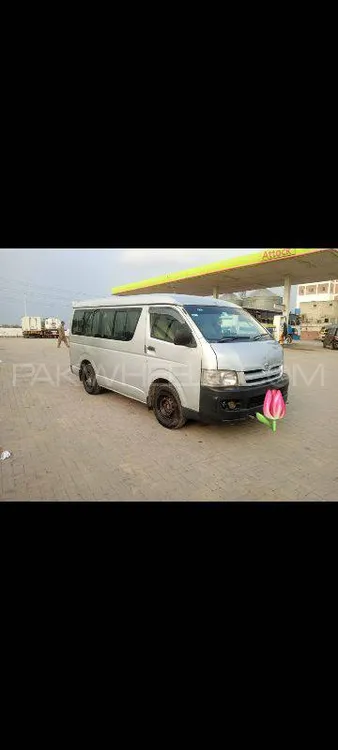 Toyota Hiace 2010 for Sale in Lahore Image-1