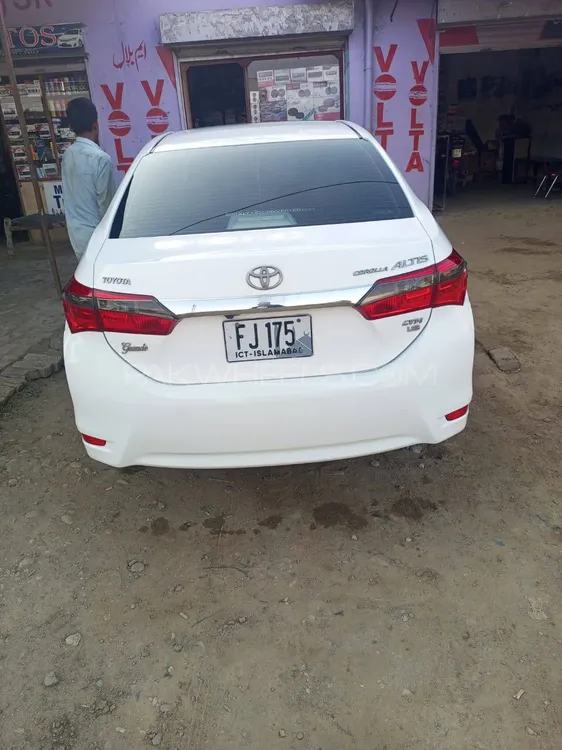 Toyota Corolla 2015 for Sale in Dadyal Ak Image-1