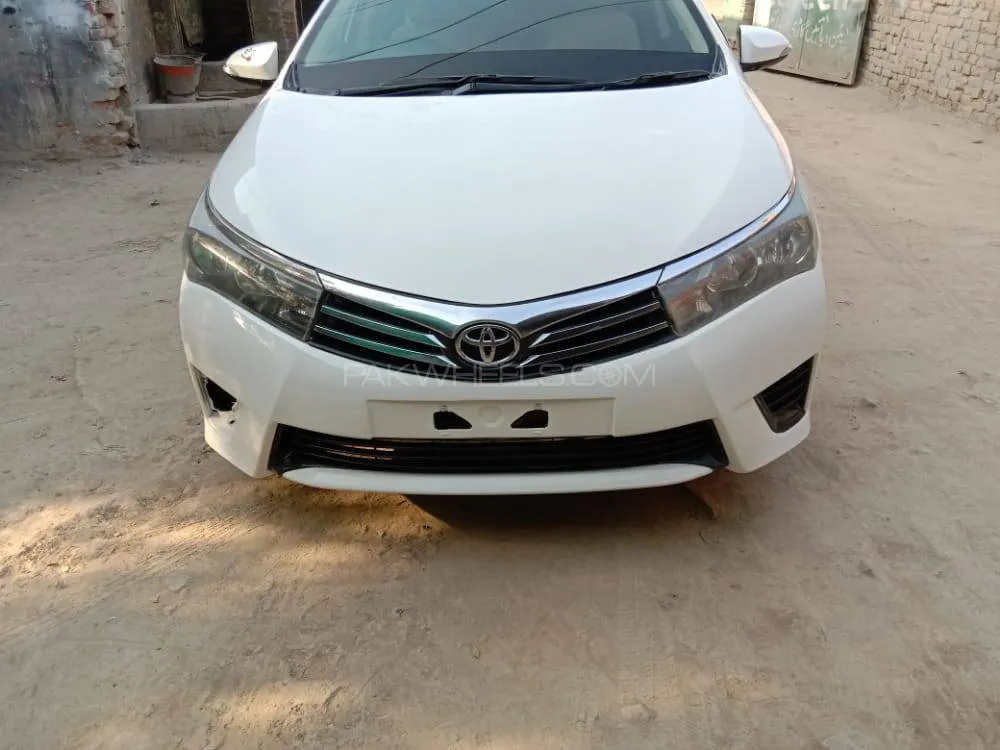 Toyota Corolla GLi 1.3 VVTi 2015 for sale in Bahawalpur | PakWheels