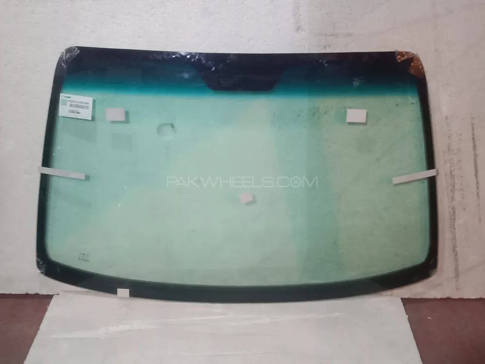 Chevrolet OPTRA Front Wind Screen, Front Screen and Rear Image-1