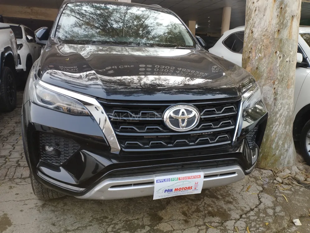 Toyota Fortuner 2022 for Sale in Multan Image-1