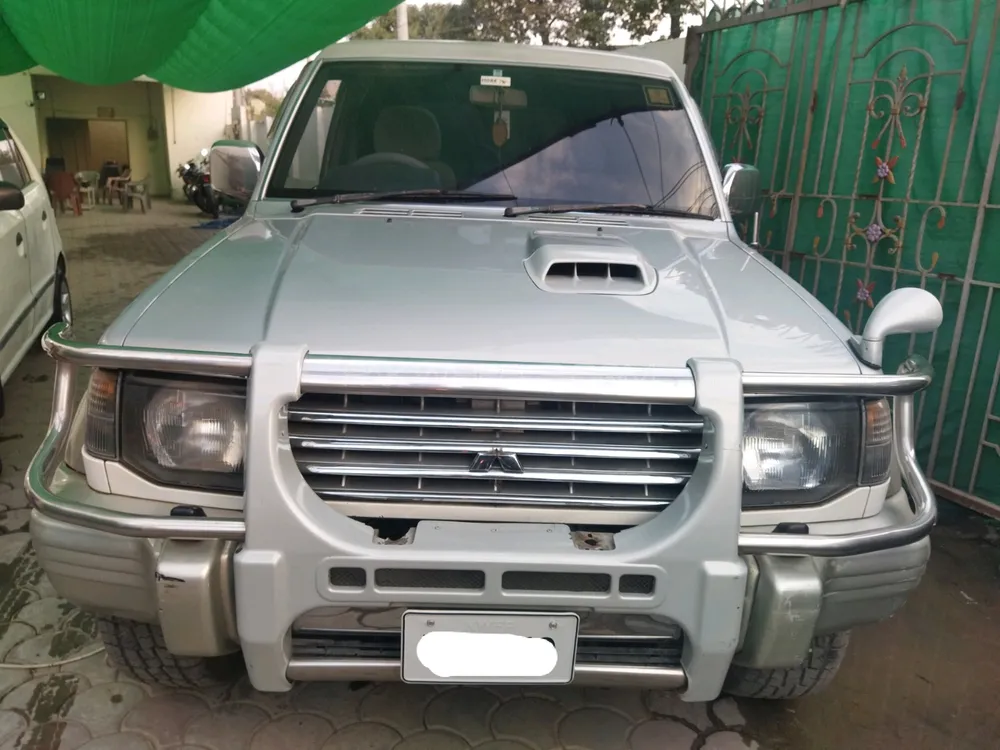 Mitsubishi Pajero Exceed 2.8D 1993 for sale in Gujranwala | PakWheels