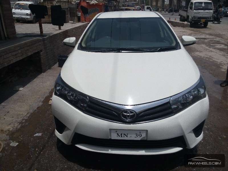 Toyota Corolla 2014 for Sale in Multan Image-1