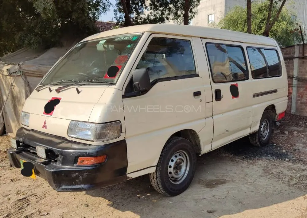 Mitsubishi Hiace 2001 for sale in Lahore | PakWheels