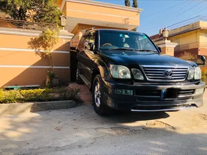 Toyota Land Cruiser Cygnus 2006 for Sale