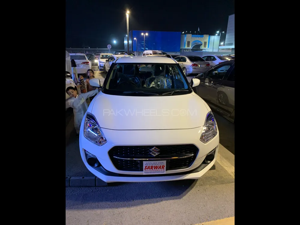 Suzuki Swift 2022 for Sale in Peshawar Image-1