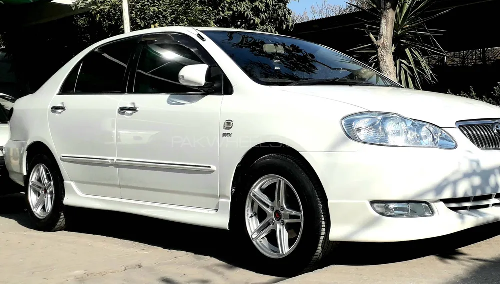 Toyota Corolla 2004 for Sale in Peshawar Image-1