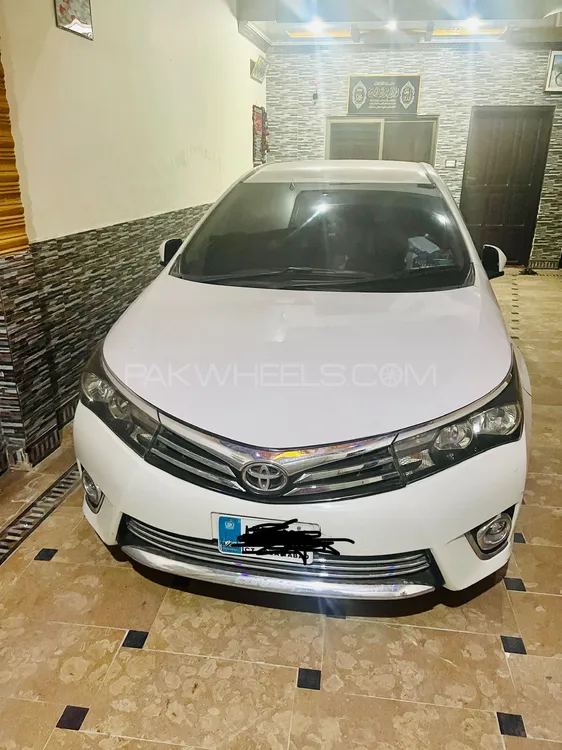 Toyota Corolla 2014 for Sale in Peshawar Image-1