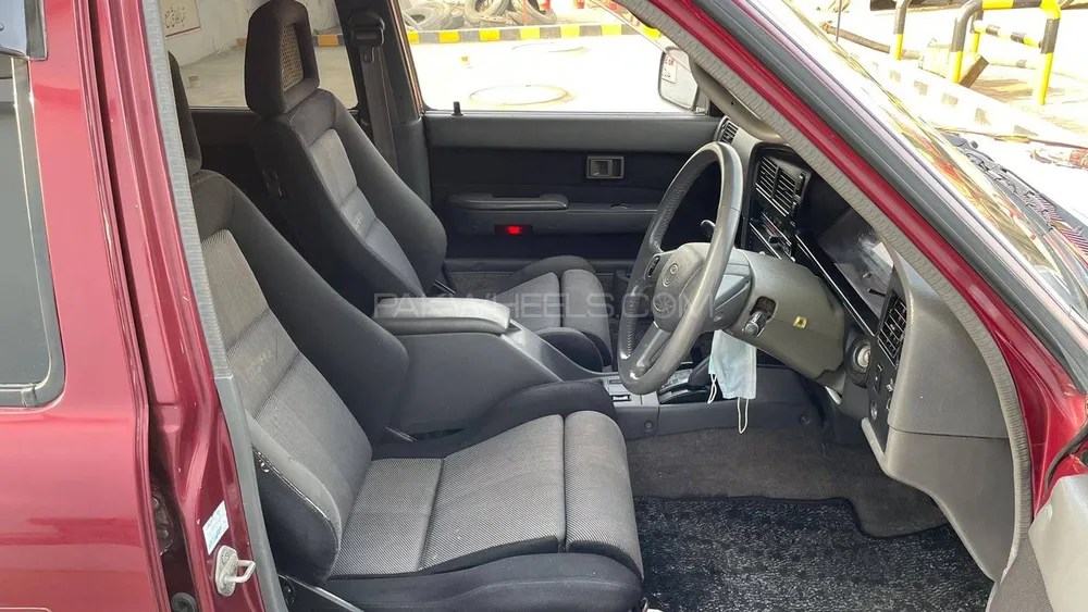 Toyota Surf 1994 for Sale in Sadiqabad Image-1