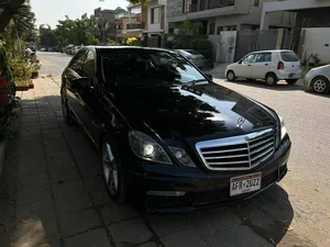 Mercedes Benz E Class E300 2009 for Sale