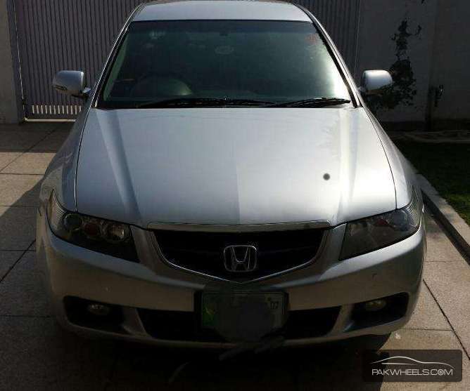 Honda Accord 2007 for Sale in Lahore Image-1