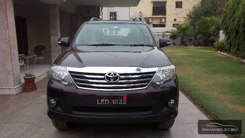 Toyota Fortuner 2013 for Sale in Faisalabad Image-1