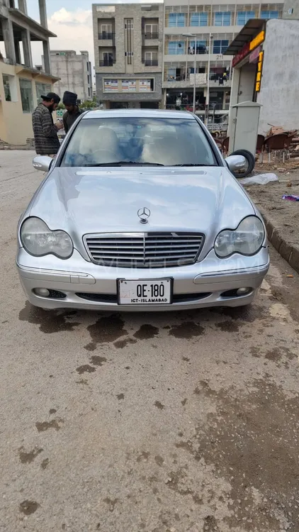 Mercedes Benz C Class 2004 for Sale in Rawalpindi Image-1