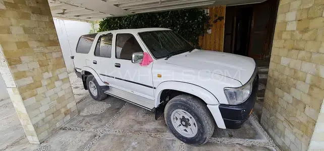 Surf full body, full interior,  rims & tyres for sale Image-1