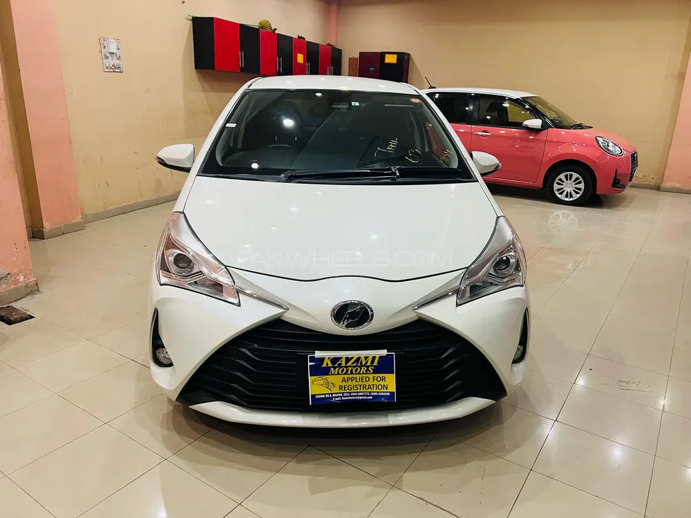 Toyota Vitz 2019 for Sale in Lahore Image-1