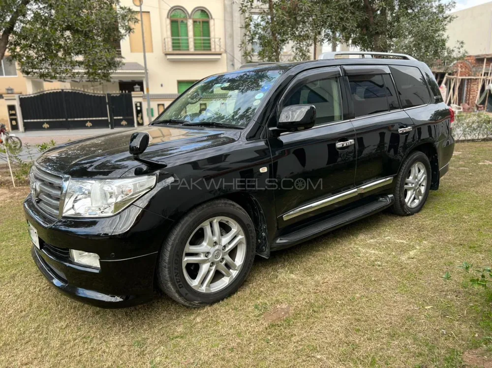 Toyota Land Cruiser 2011 for Sale in Gujrat Image-1