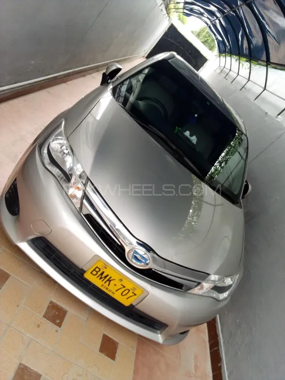 Toyota Corolla Axio 2014 for Sale in Karachi Image-1